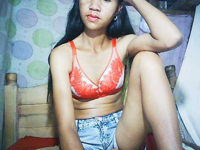 Ginahhot live webcam show
