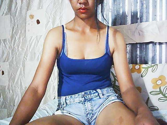 Ginahhot live cam on BongaCams