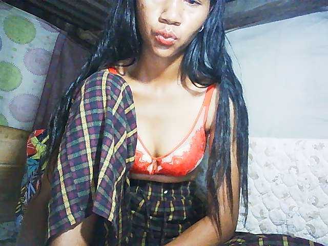 Ginahhot live cam on BongaCams