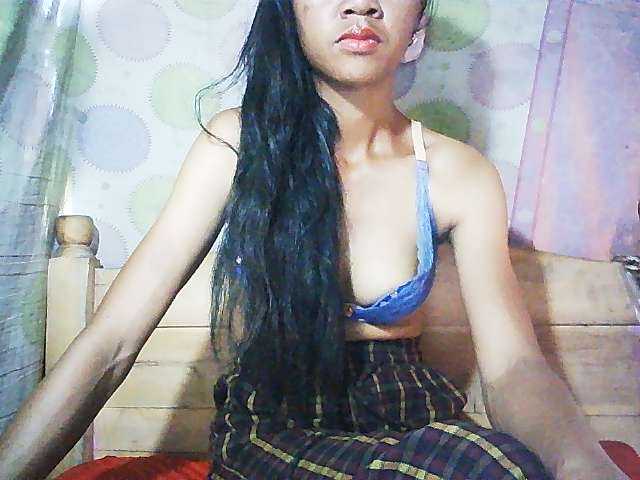 Ginahhot live cam on BongaCams