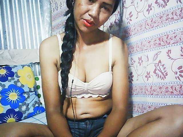 Ginahhot live cam on BongaCams