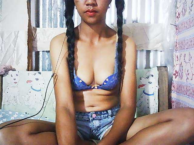 Ginahhot live cam on BongaCams