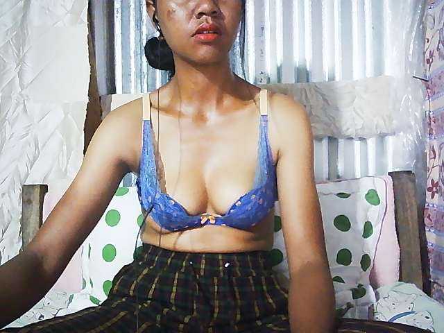 Ginahhot live cam on BongaCams