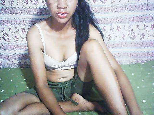 Ginahhot live cam on BongaCams