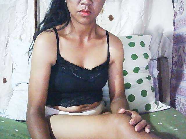 Ginahhot live cam preview