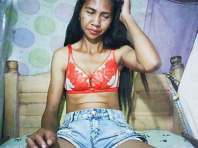 Ginahhot live webcam show