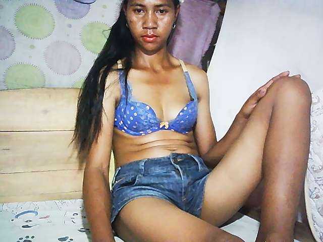 Ginahhot live cam on BongaCams