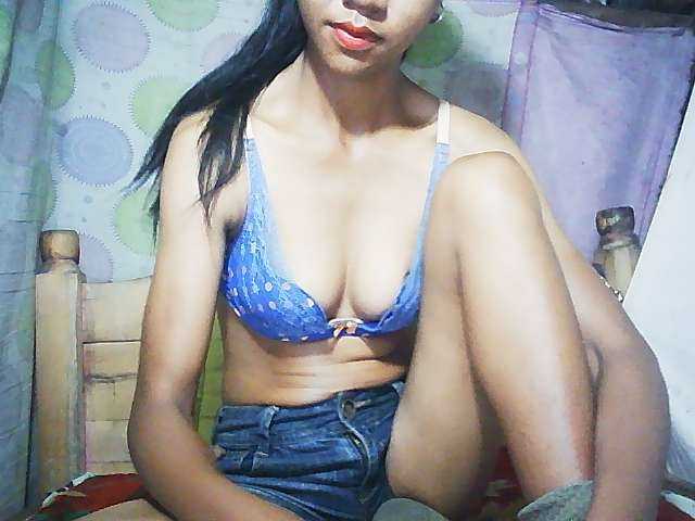 Ginahhot live webcam show
