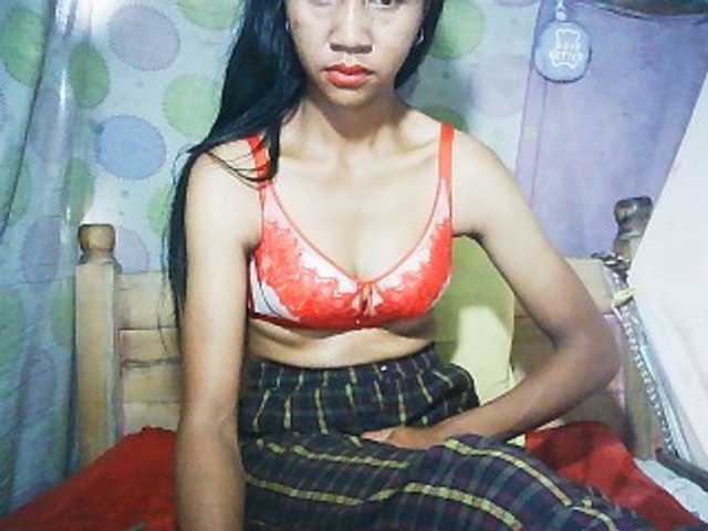 Ginahhot live webcam show