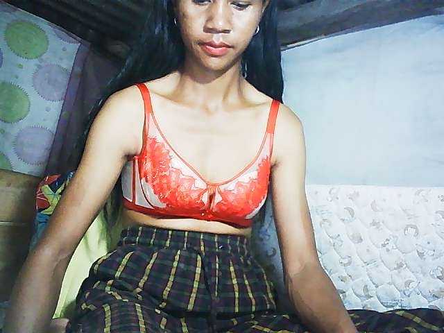 Ginahhot live cam on BongaCams