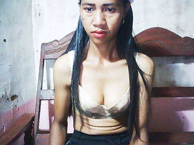 Ginahhot live cam on BongaCams