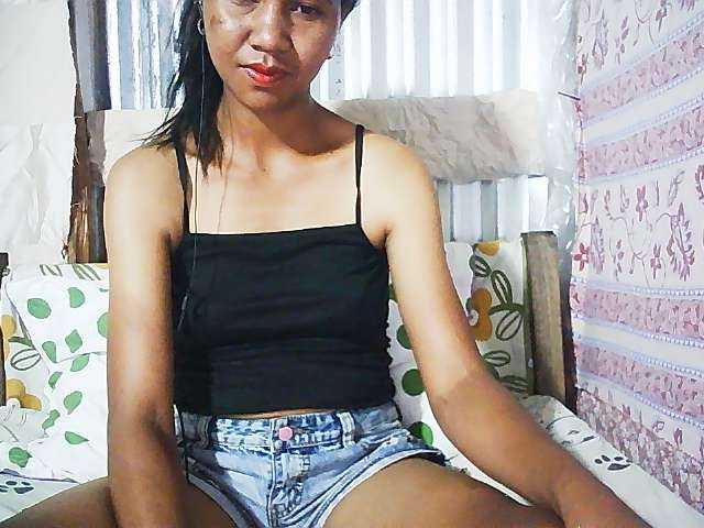 Ginahhot live cam on BongaCams