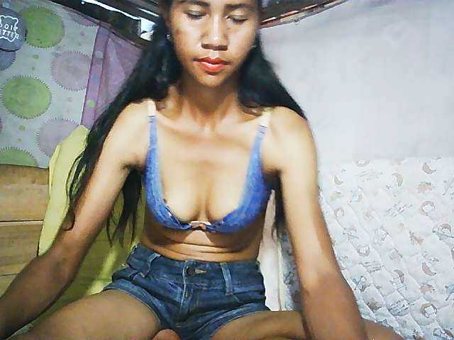 Ginahhot live cam on BongaCams