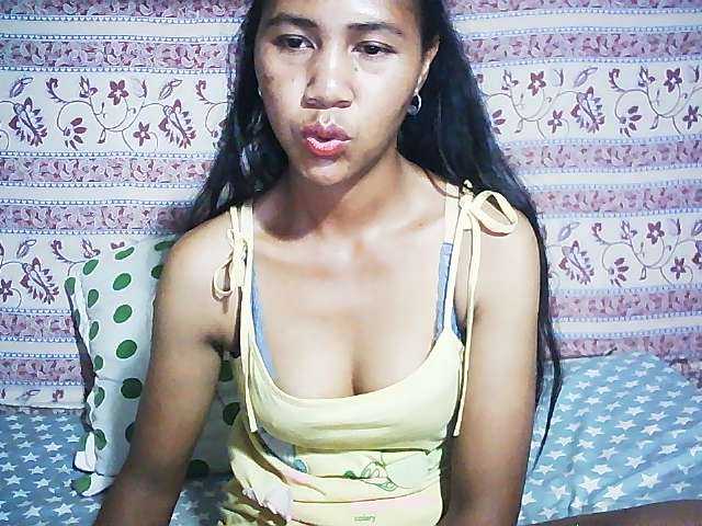 Ginahhot live cam on BongaCams