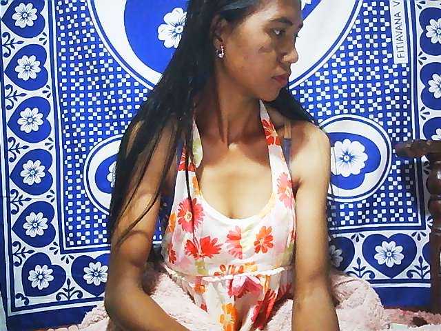 Ginahhot live cam on BongaCams