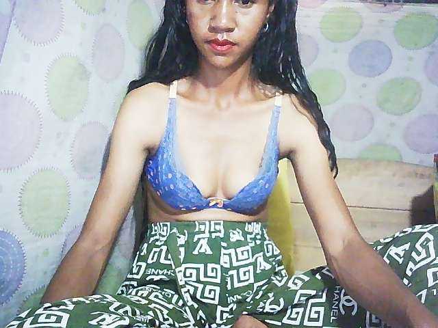 Ginahhot live cam on BongaCams