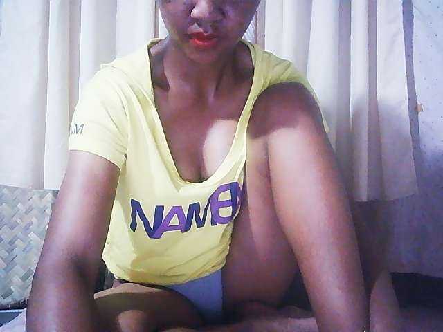 Ginahhot live cam on BongaCams