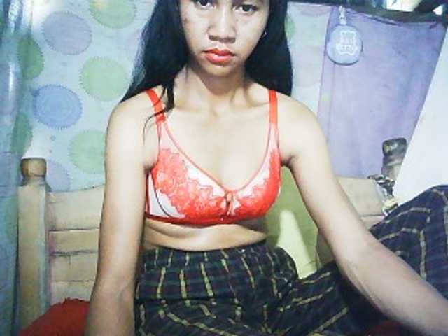 Ginahhot live webcam show