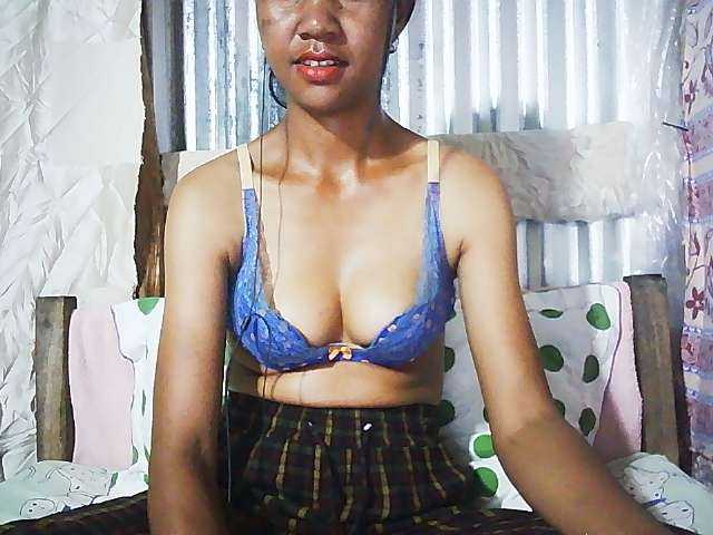 Ginahhot live cam on BongaCams