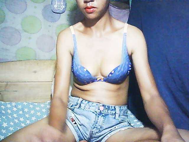 Ginahhot live cam on BongaCams