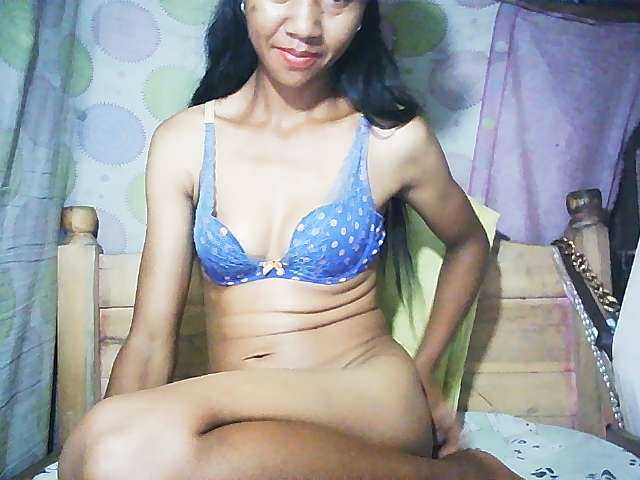 Ginahhot live cam on BongaCams