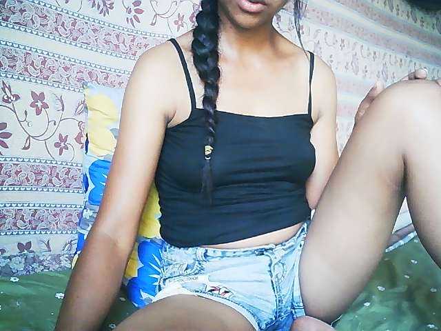 Ginahhot live cam on BongaCams