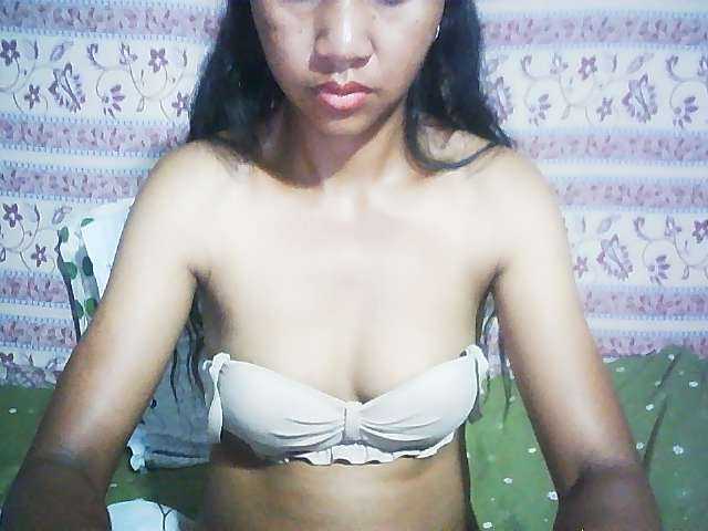 Ginahhot live cam on BongaCams