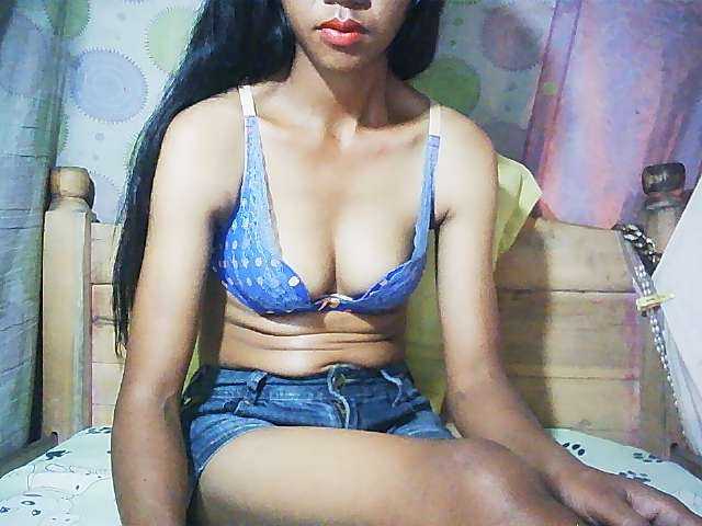 Ginahhot live cam on BongaCams