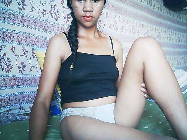 Ginahhot live cam on BongaCams