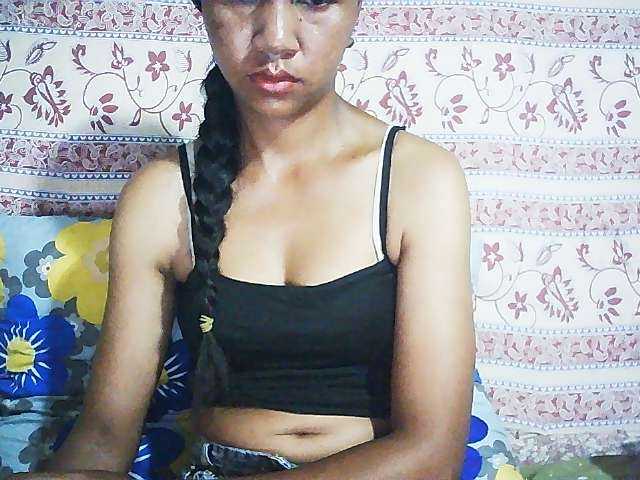Ginahhot live cam on BongaCams