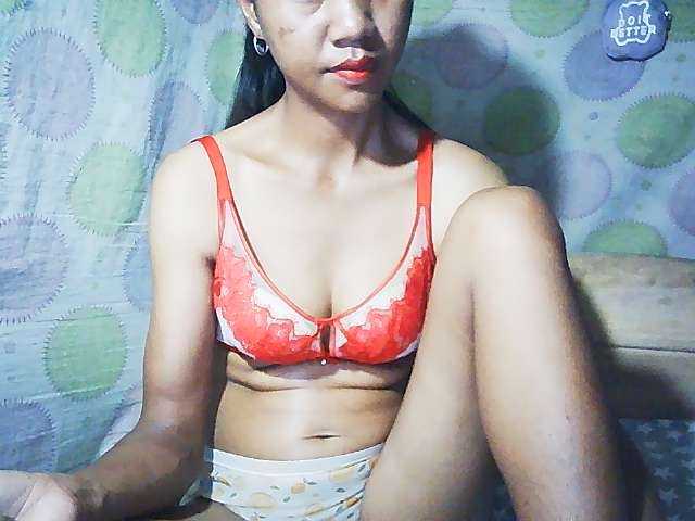 Ginahhot live cam on BongaCams