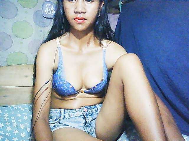 Ginahhot live cam on BongaCams