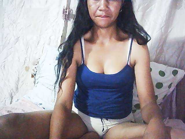 Ginahhot live cam on BongaCams
