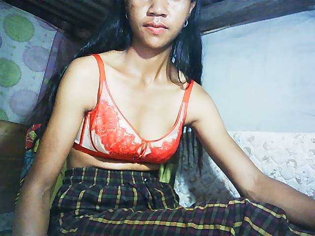 Ginahhot live cam on BongaCams