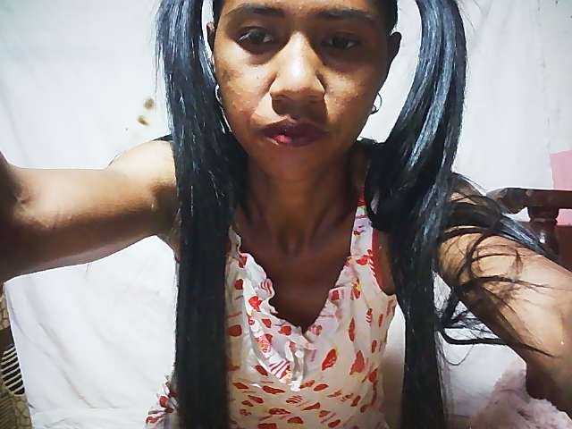 Ginahhot live cam on BongaCams
