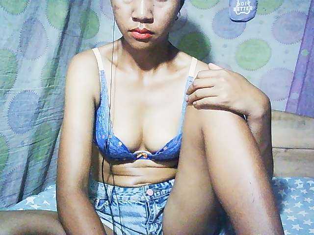 Sex chat gratuit in direct cu Ginahhot pe BongaCams