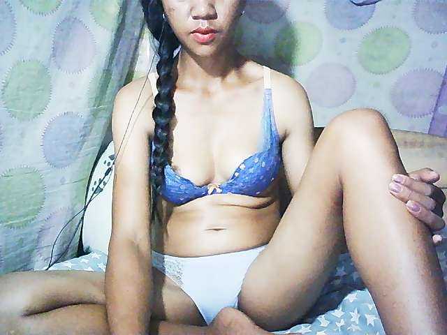 Ginahhot live cam on BongaCams