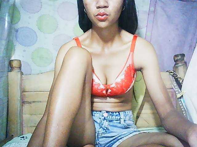 Ginahhot live webcam show