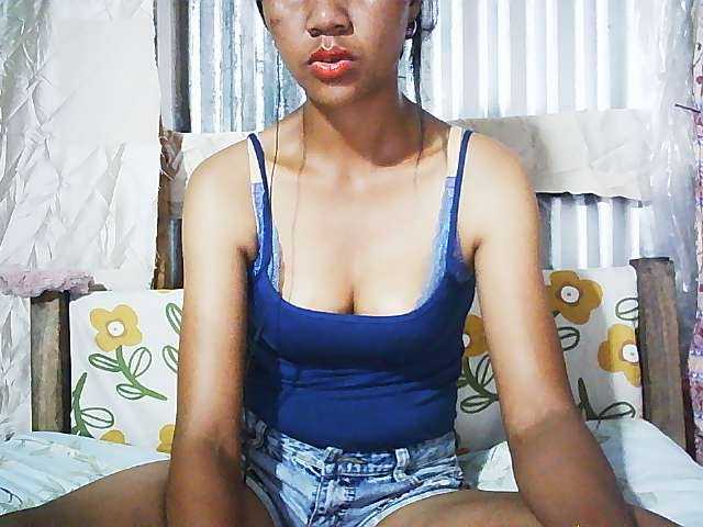 Ginahhot live cam on BongaCams