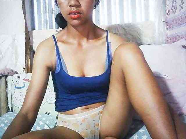 Ginahhot - Girl 