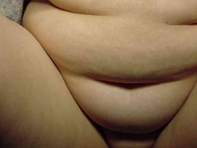 Yanikkka live female cam on bongacams