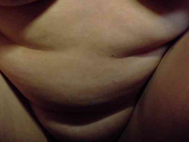 Yanikkka live female cam on bongacams