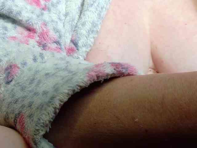 Lady_Anuta webcam