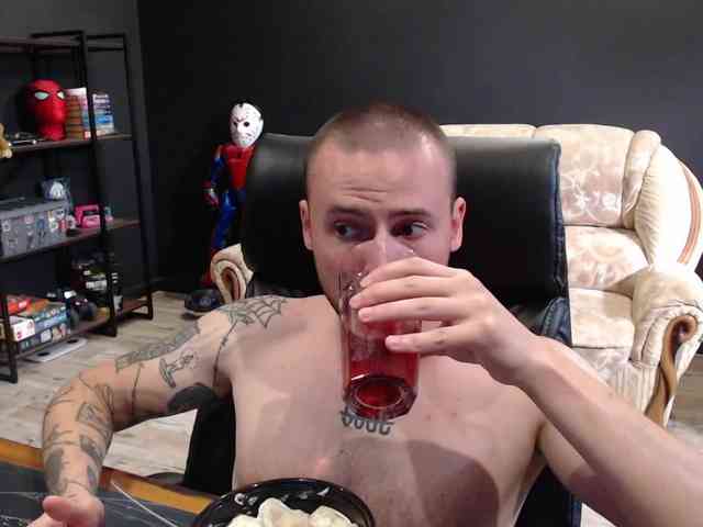 MihasikD Sex Cam Show
