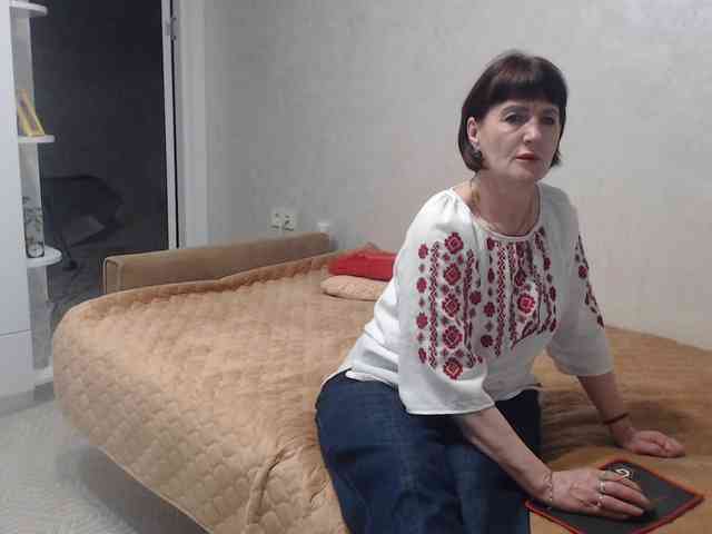TinaaHott webcam
