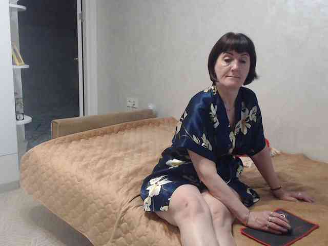 TinaaHott webcam