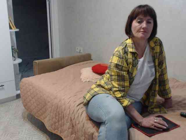 TinaaHott webcam