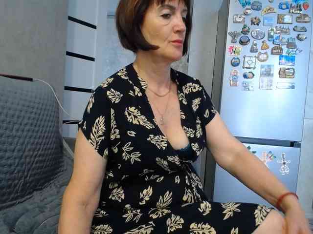 TinaaHott webcam
