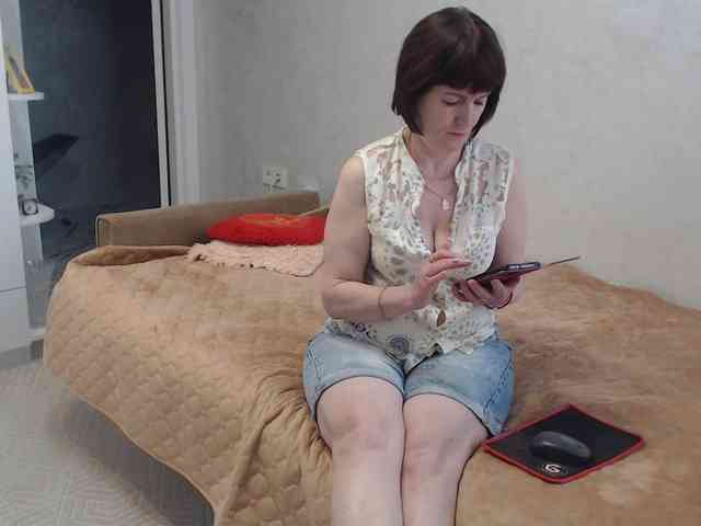 TinaaHott webcam