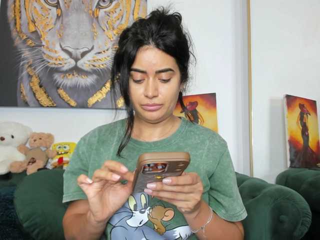 SweetPrya live cam on BongaCams